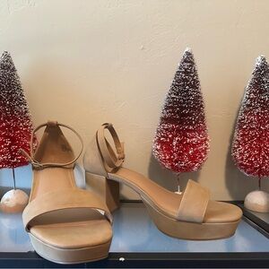 Platform Block WW Heel